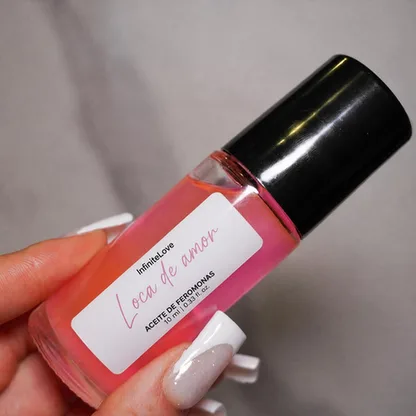 InfiniteLove Loca de Amor — Aceite Perfumado Roll-On Floral y Afrutado 30 ml